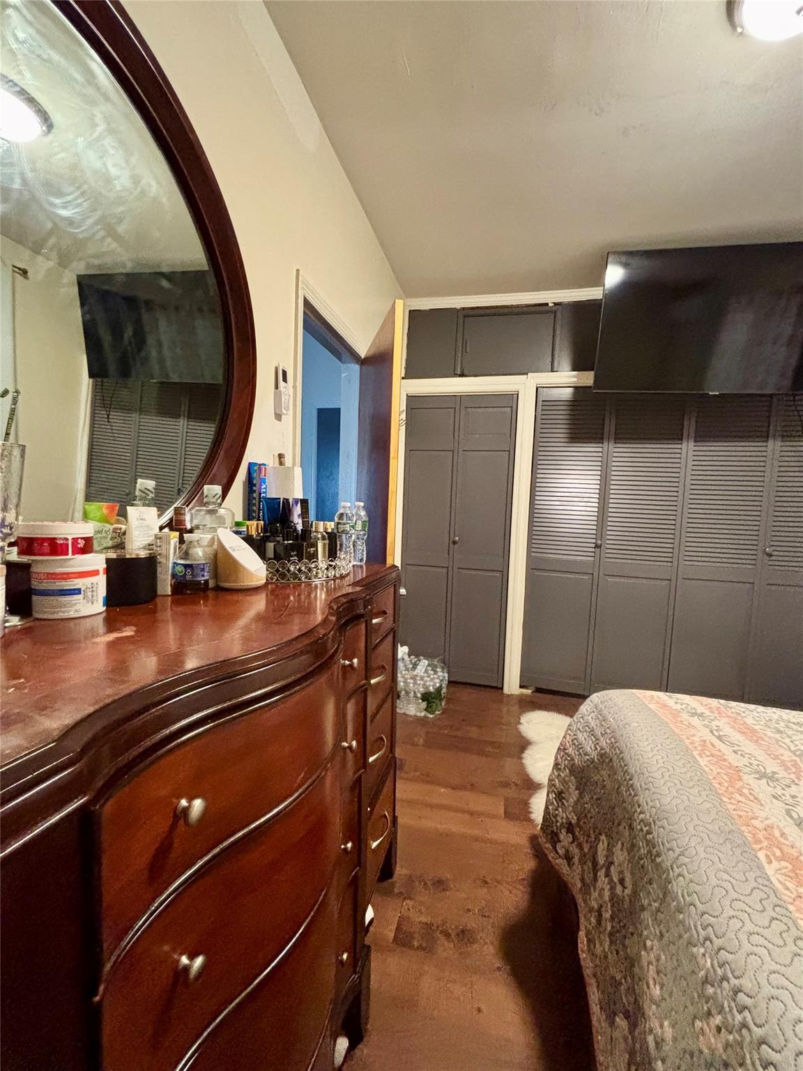 1058 Burke Avenue, Bronx, NY 10469