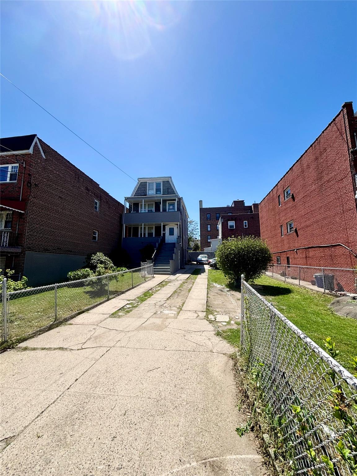 1058 Burke Avenue, Bronx, NY 10469