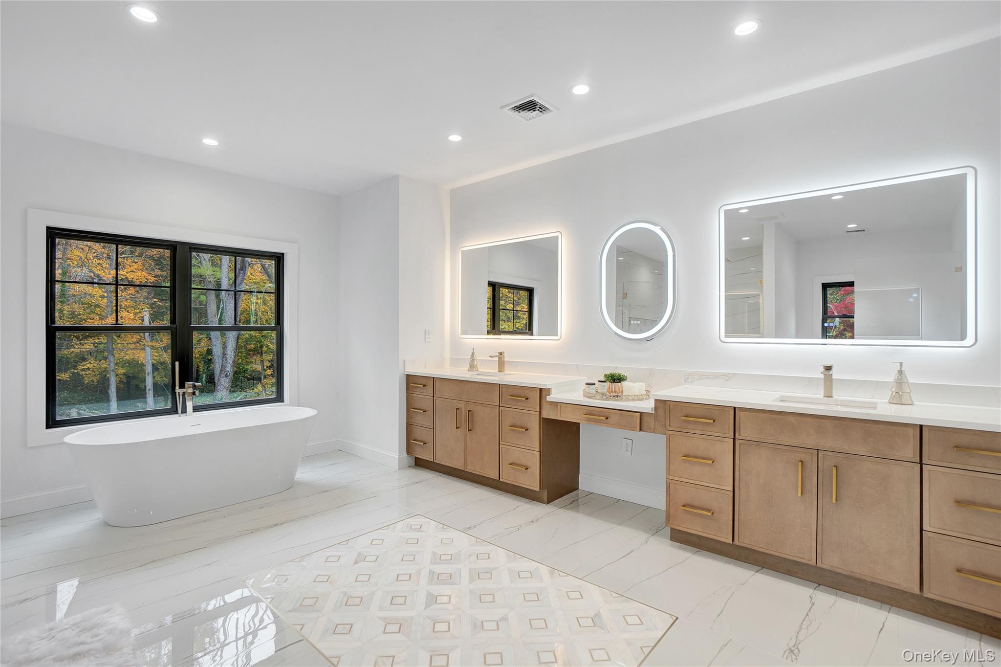 412 Mill River Road, Oyster Bay, NY 11771