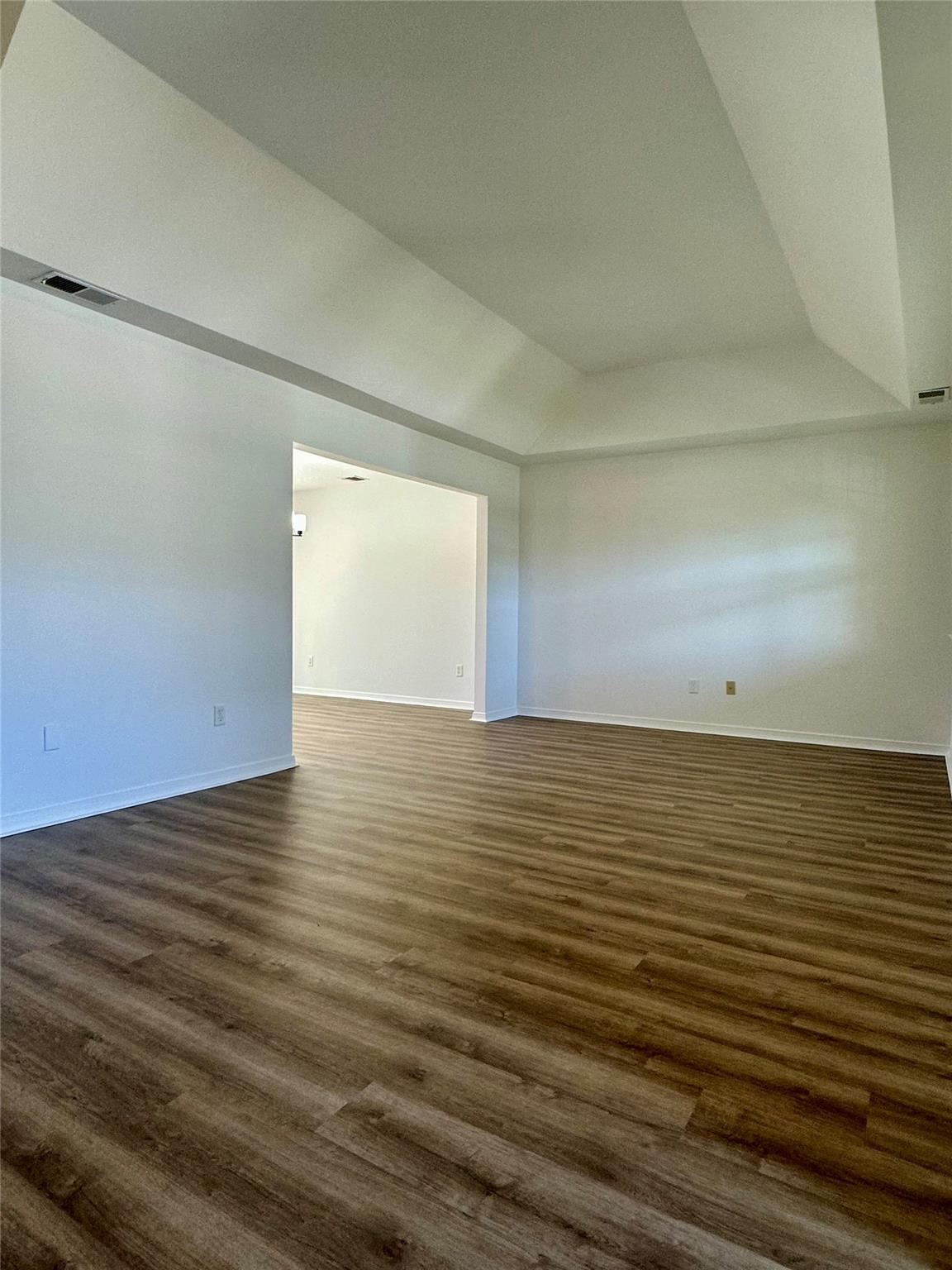 1403 Pebble Beach Path, Riverhead, NY 11901