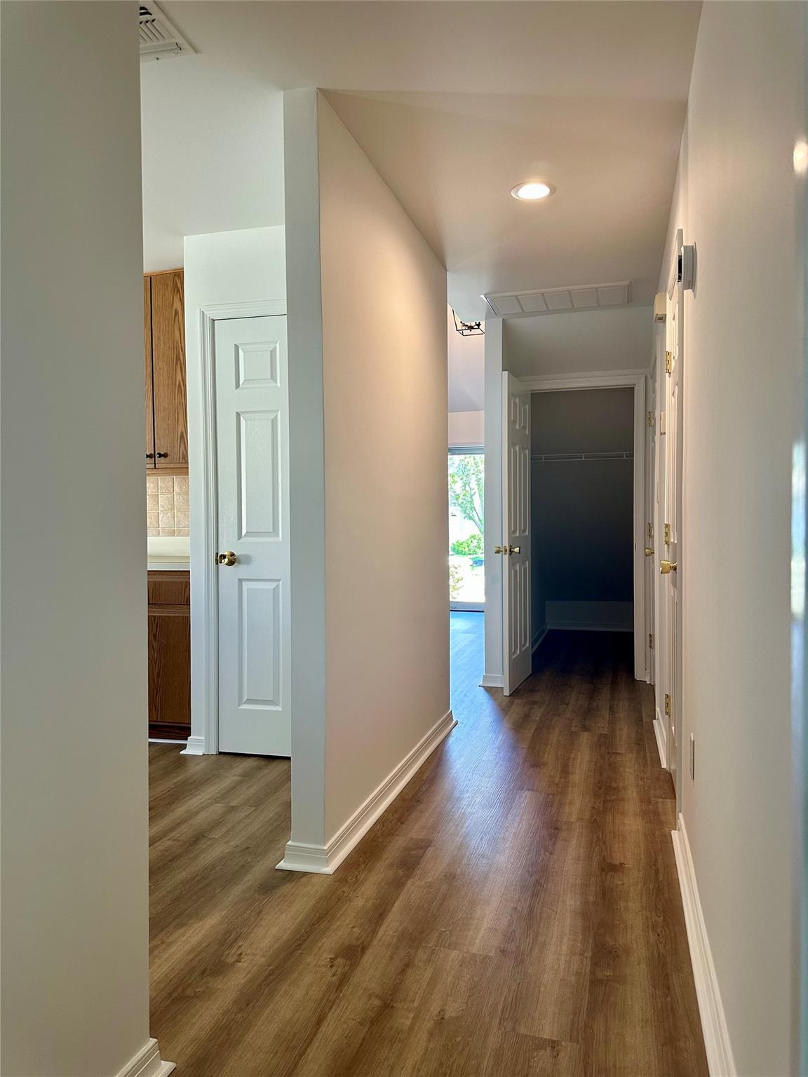 1403 Pebble Beach Path, Riverhead, NY 11901