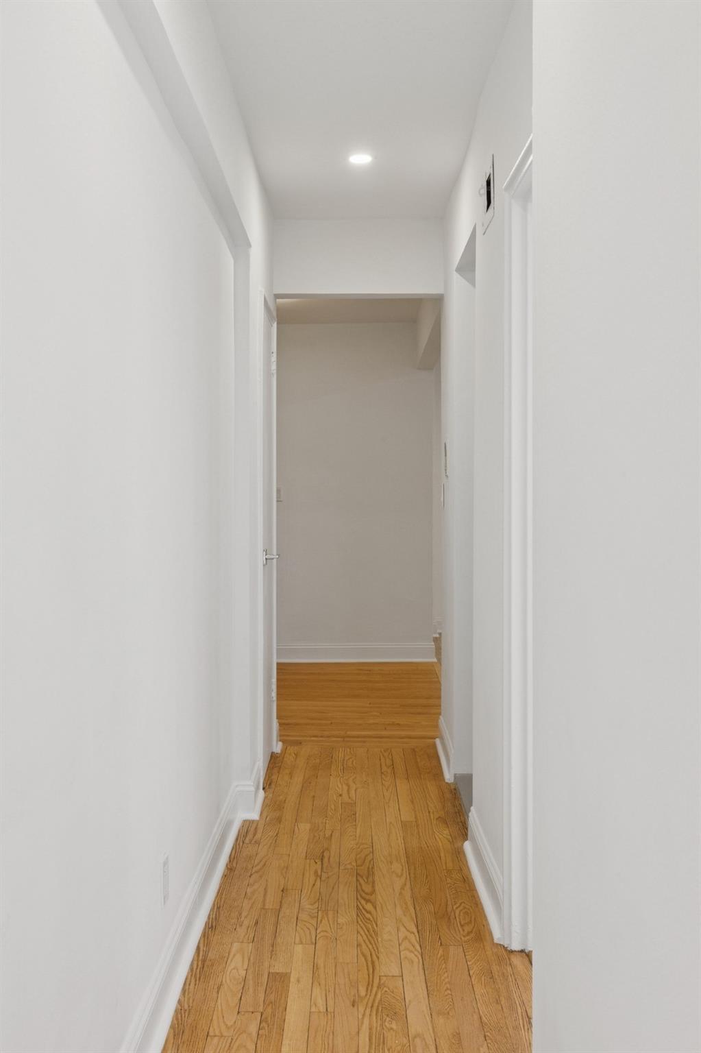 90 Park Terrace East # 3G, New York (Manhattan), NY 10034