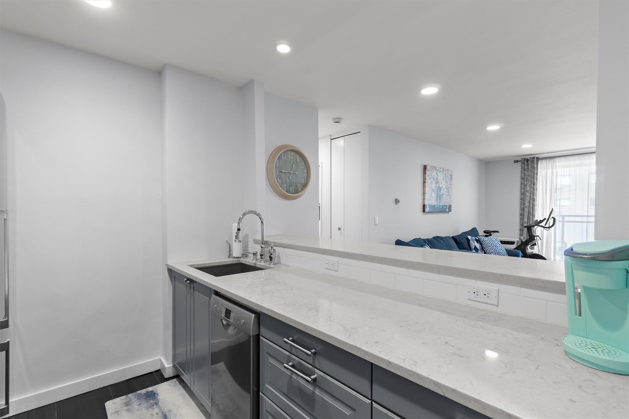 377 Westchester Avenue # 6C, Port Chester, NY 10573