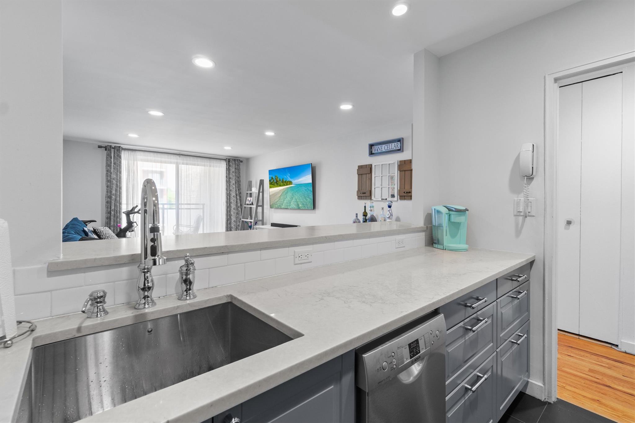 377 Westchester Avenue # 6C, Port Chester, NY 10573