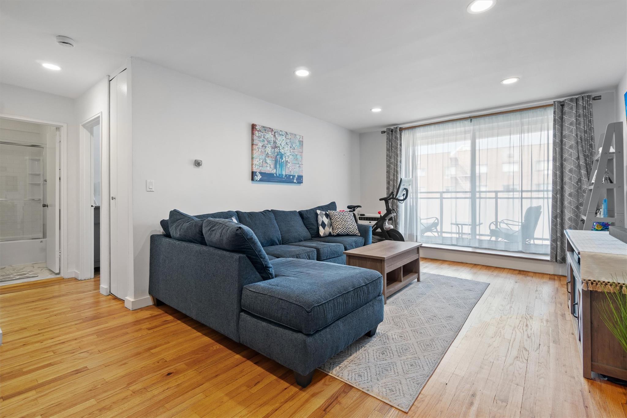 377 Westchester Avenue # 6C, Port Chester, NY 10573