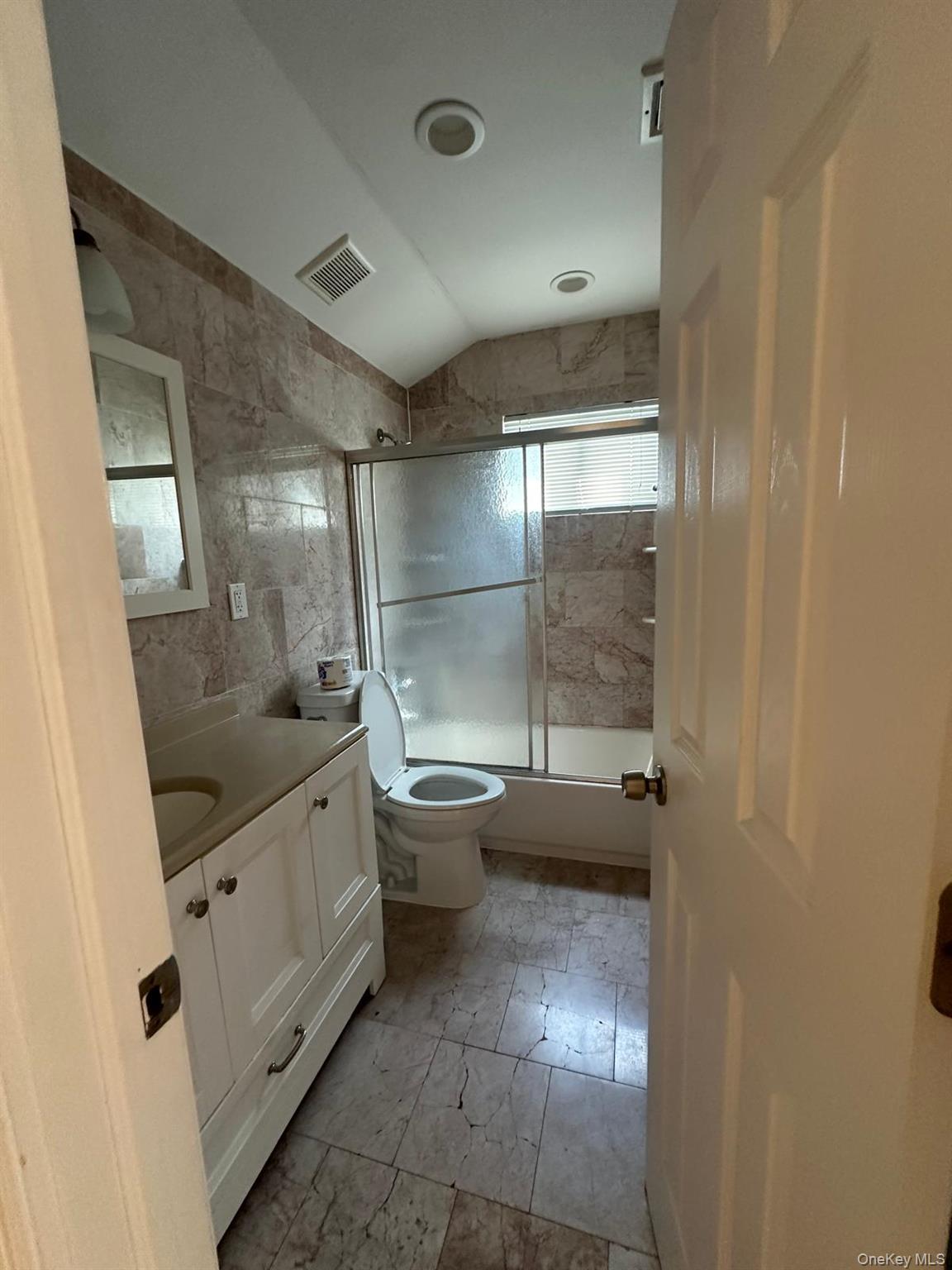 28 Glenda Drive, Deer Park, NY 11729