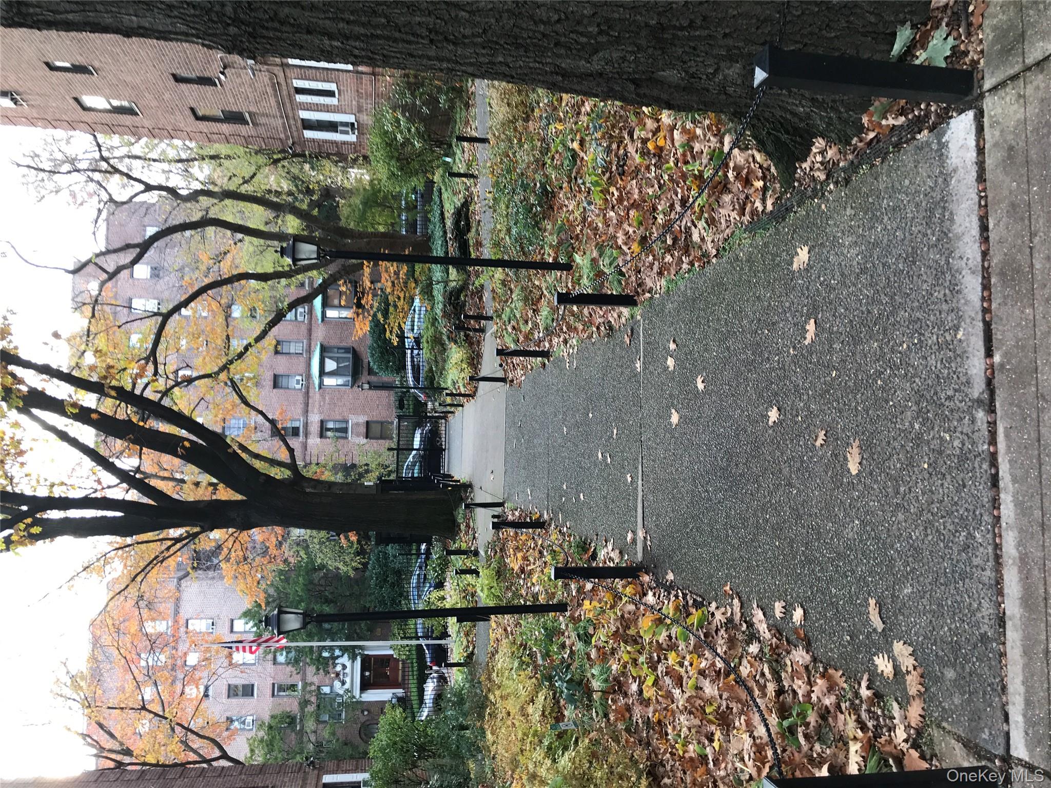 83-75 118th Street # 4H, Kew Gardens, NY 11415