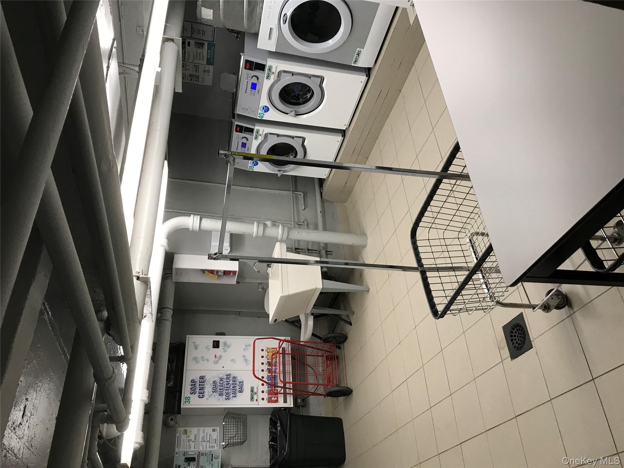 83-75 118th Street # 4H, Kew Gardens, NY 11415