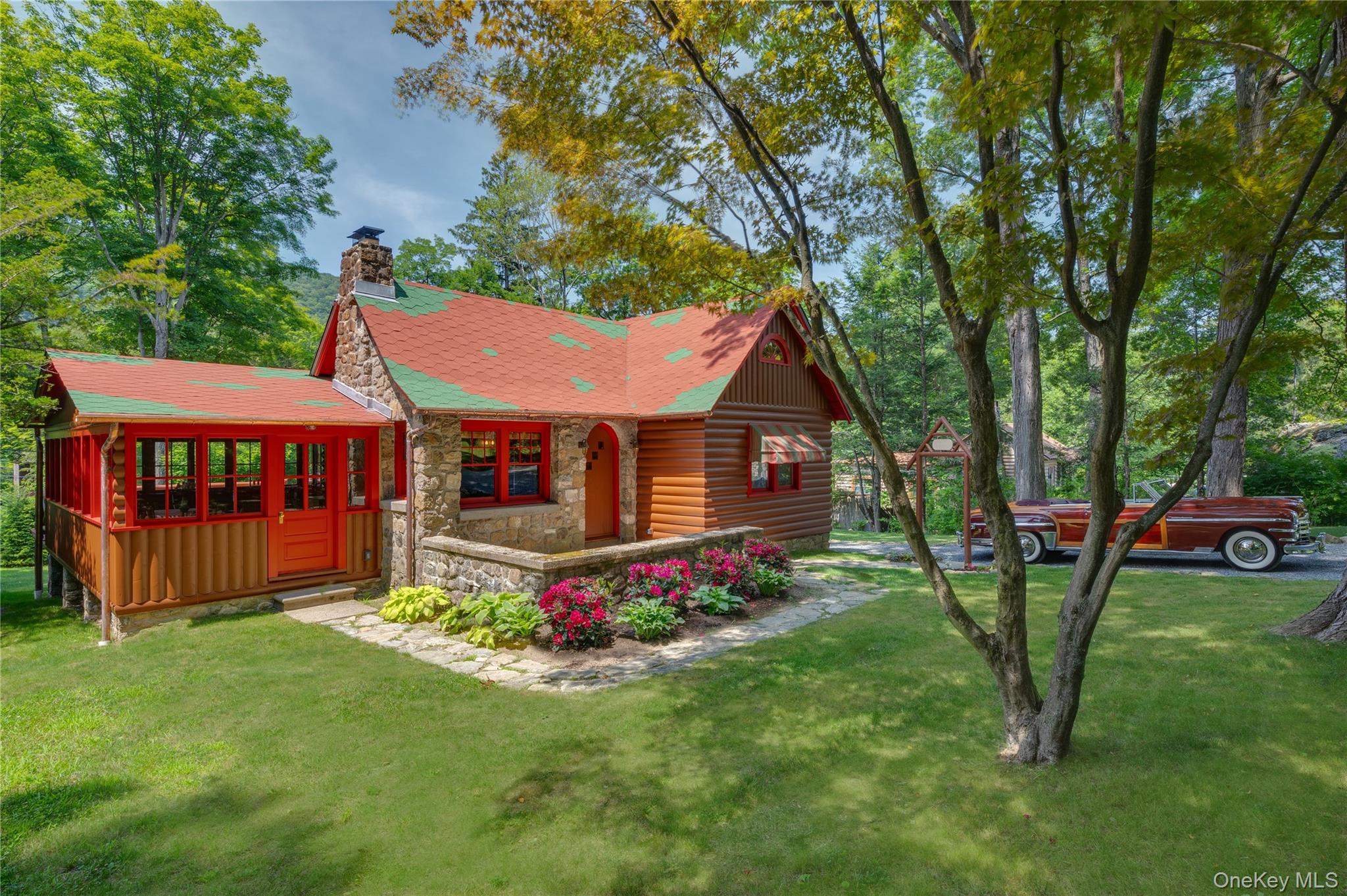 16 Locust Drive, Cold Spring, NY 10516