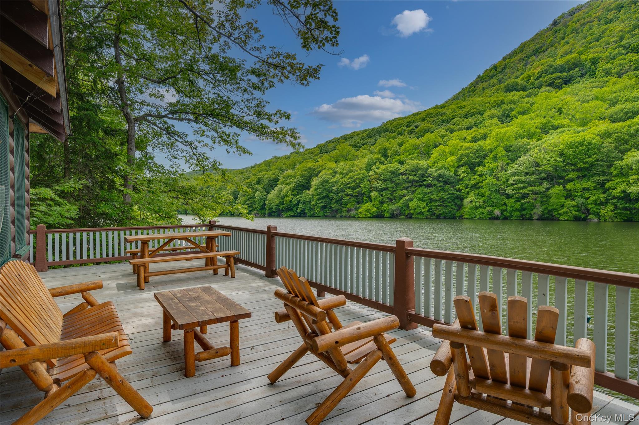 16 Locust Drive, Cold Spring, NY 10516