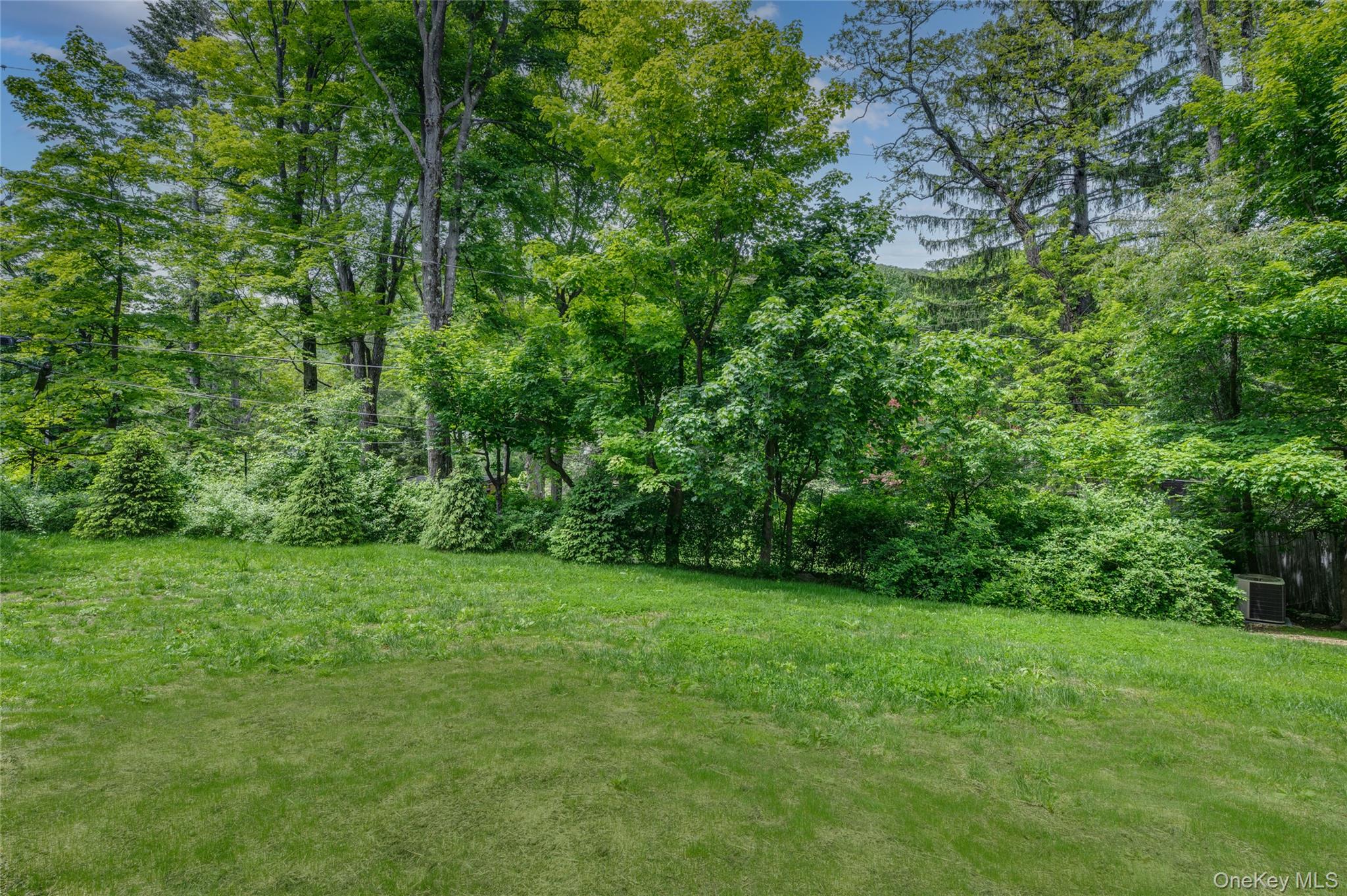 16 Locust Drive, Cold Spring, NY 10516