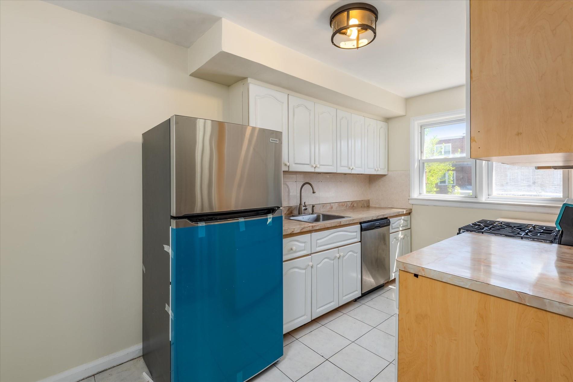 150-20 77th Avenue, Kew Garden Hills, NY 11367