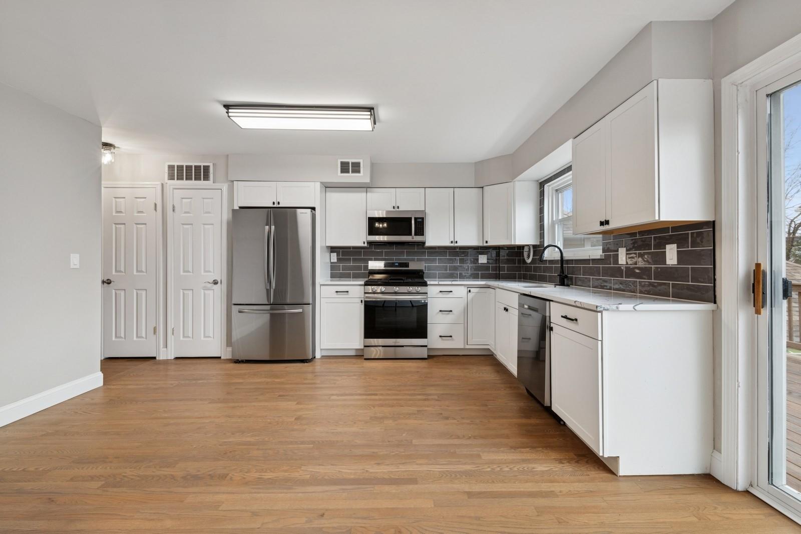 2665 Harding Ave, Bronx, NY 10465