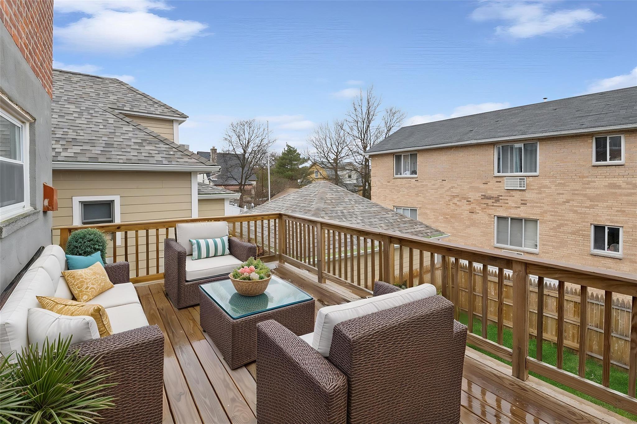 2665 Harding Ave, Bronx, NY 10465