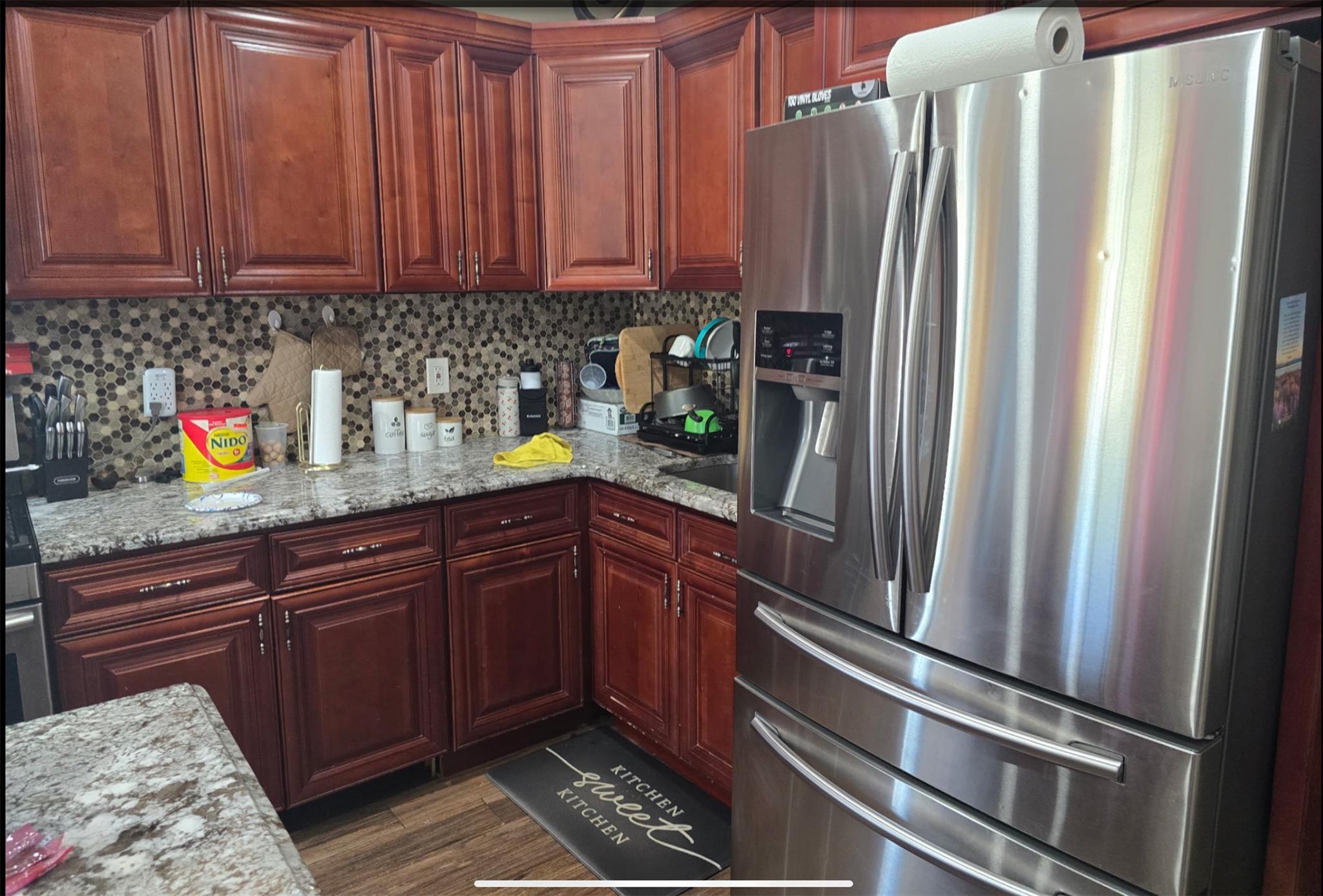 30 Mindres Avenue, Brentwood, NY 11717