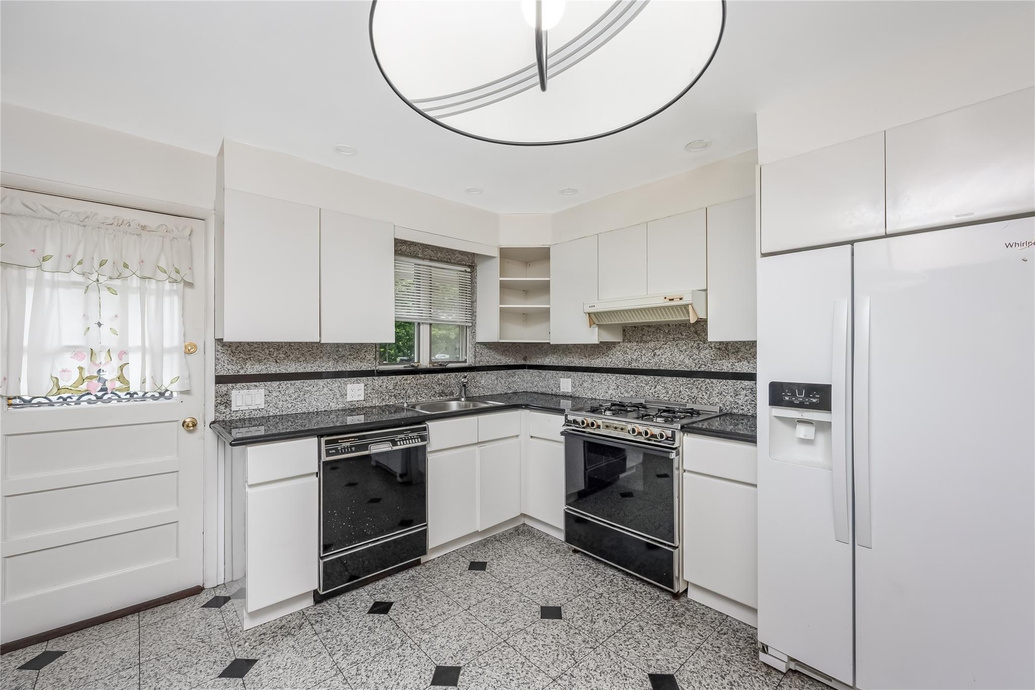 89-04 Doran Avenue, Ridgewood, NY 11385