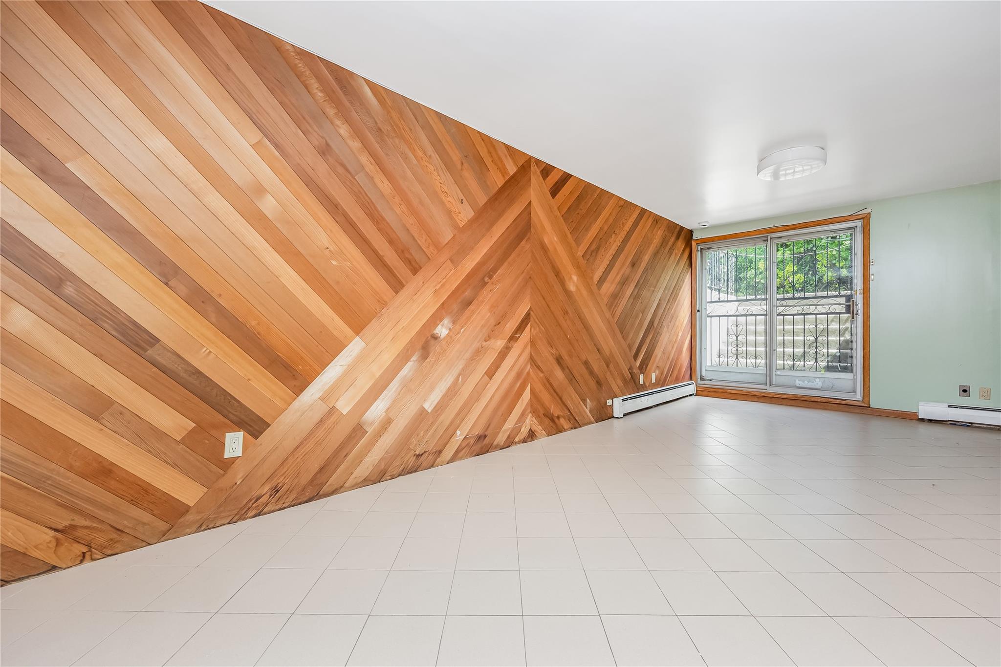 89-04 Doran Avenue, Ridgewood, NY 11385