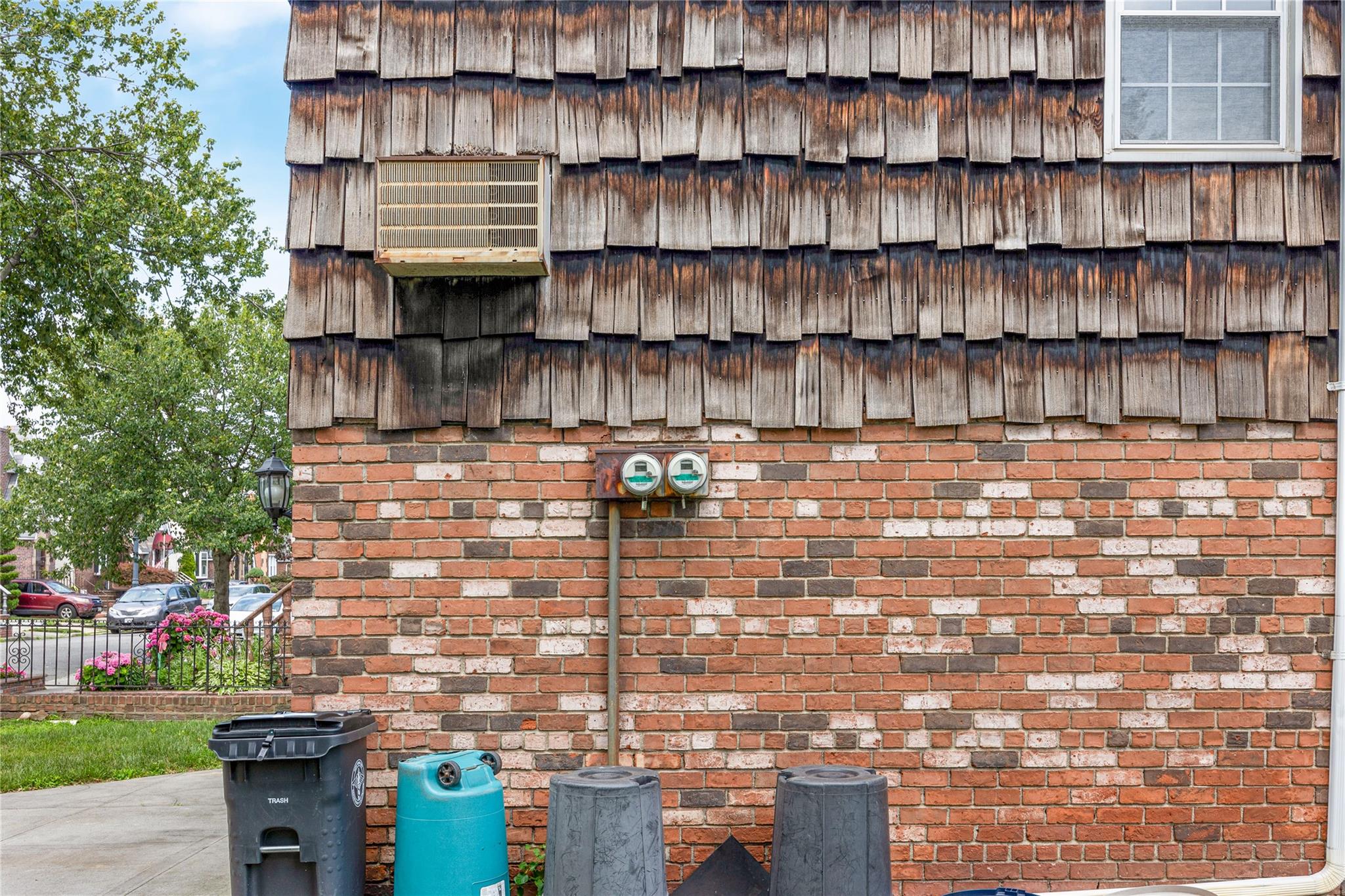 89-04 Doran Avenue, Ridgewood, NY 11385