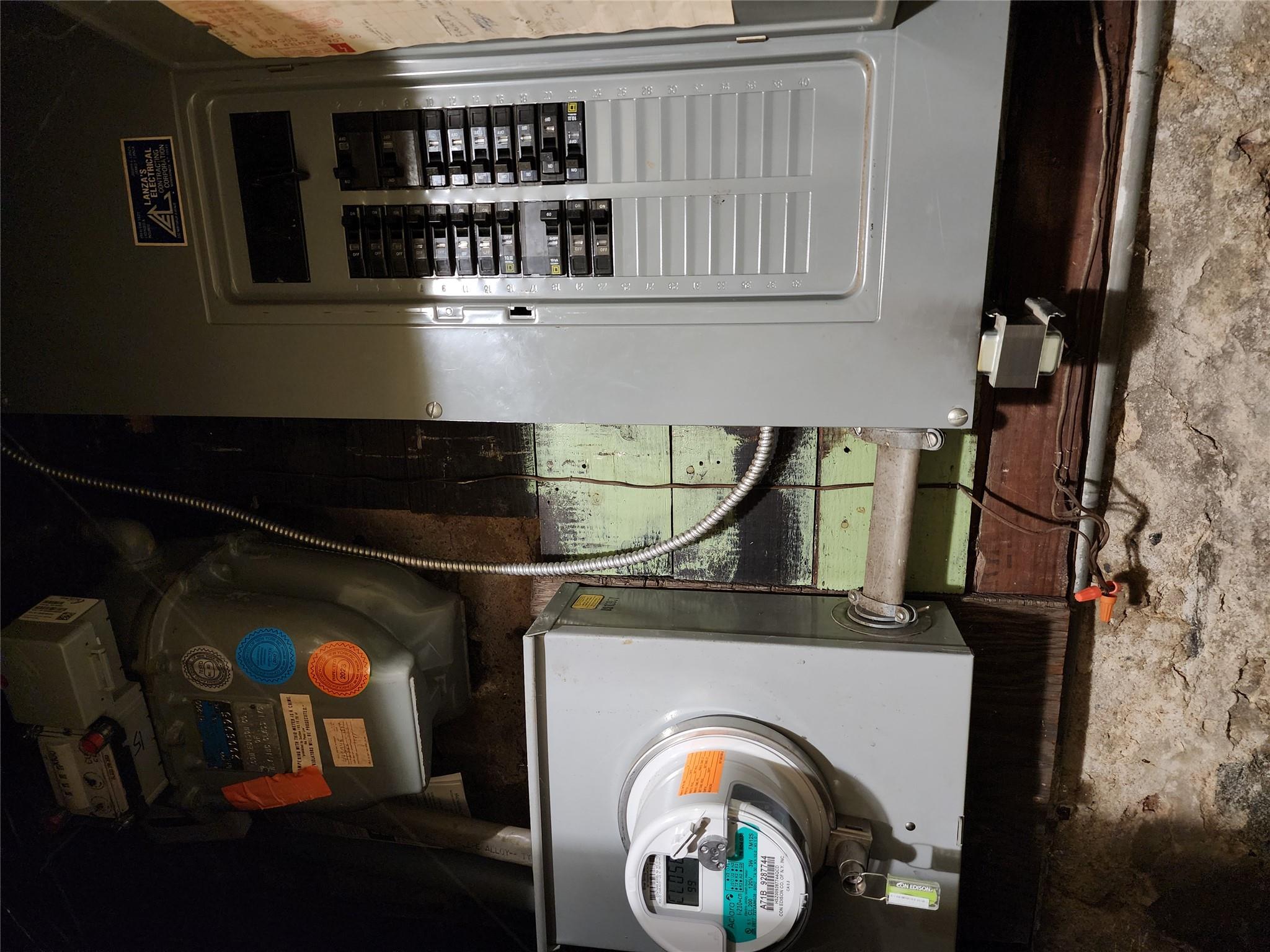 17 W Grand Street, Mount Vernon, NY 10552