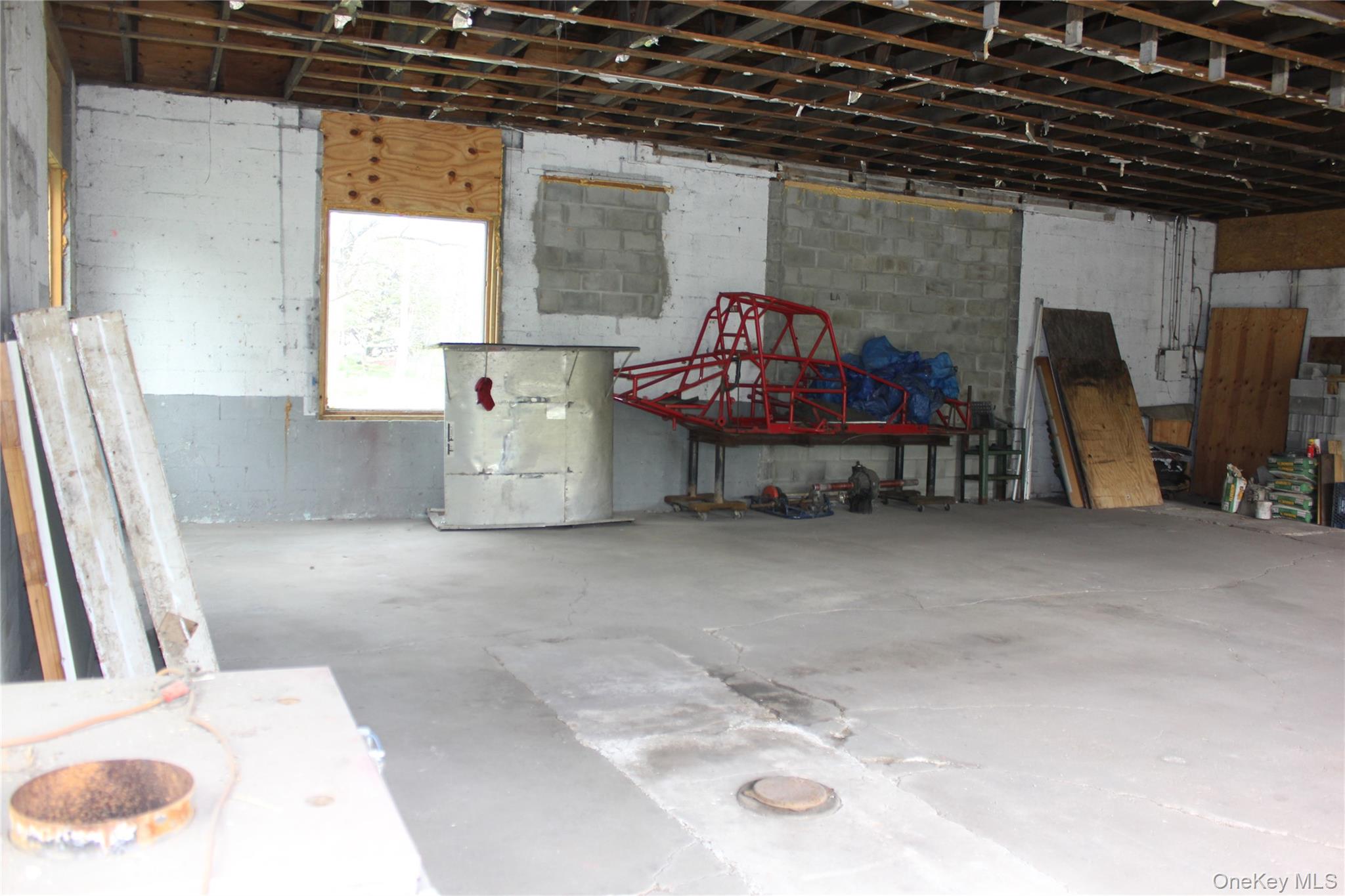 850 Route 211 W, Middletown, NY 10940