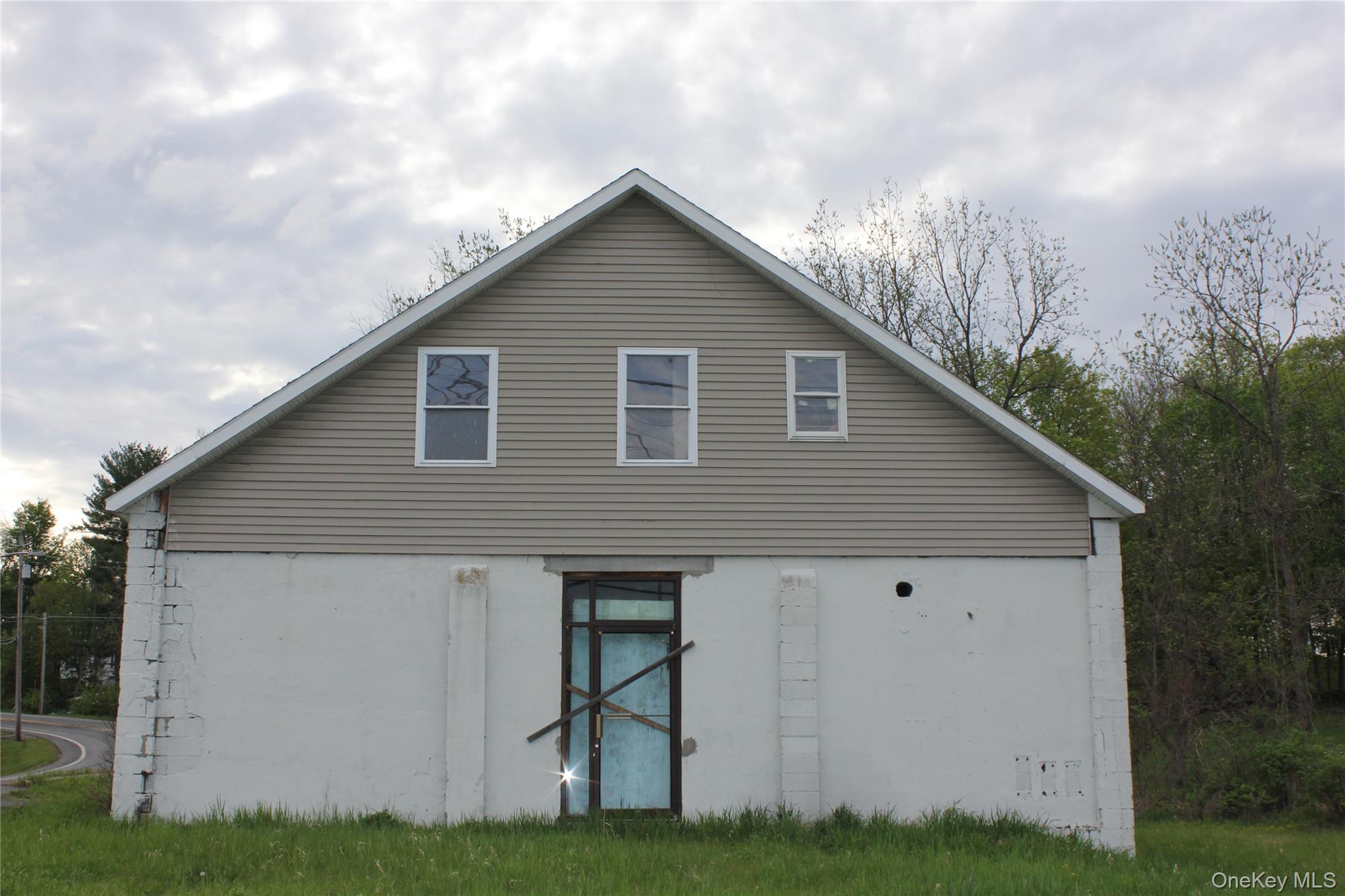 850 Route 211 W, Middletown, NY 10940