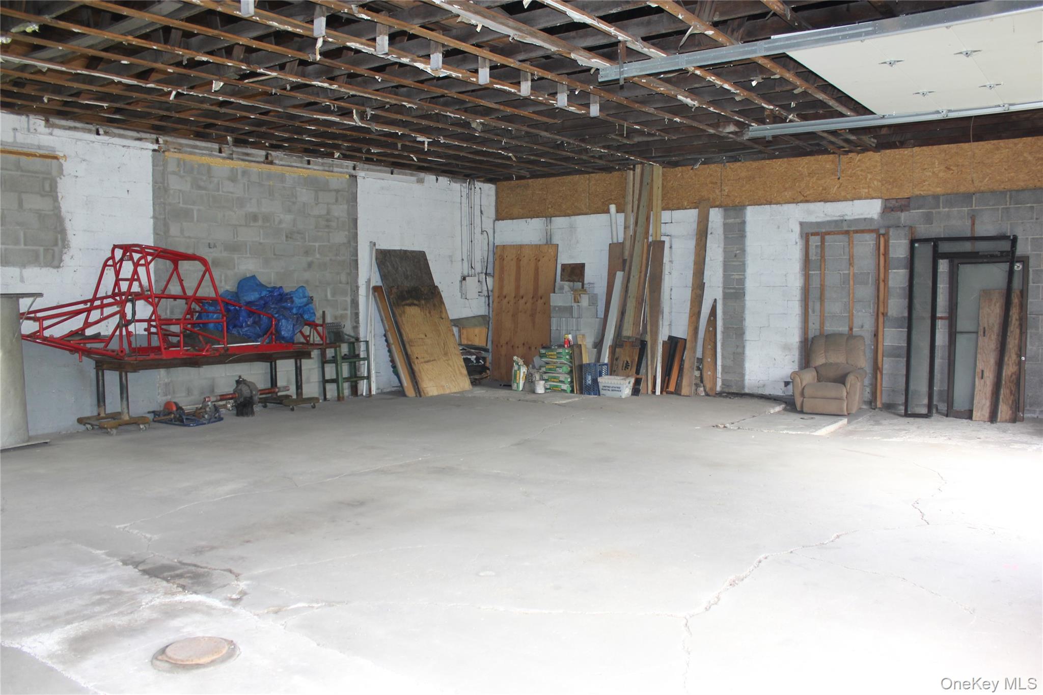 850 Route 211 W, Middletown, NY 10940