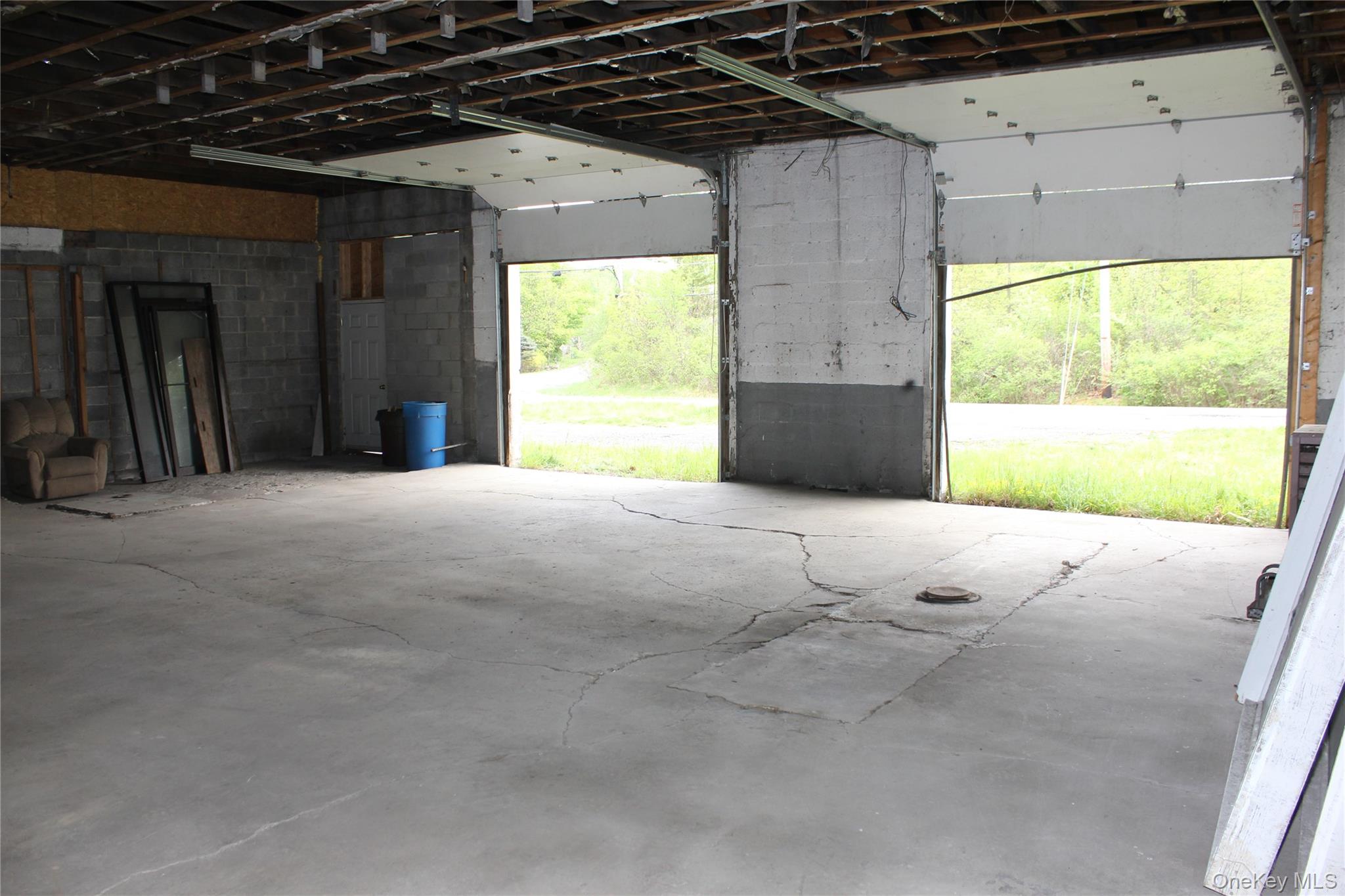 850 Route 211 W, Middletown, NY 10940