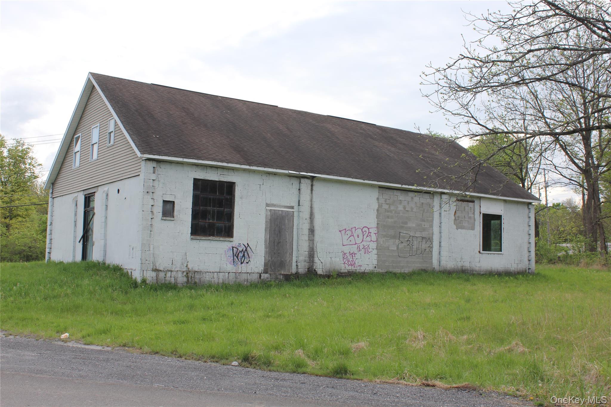 850 Route 211 W, Middletown, NY 10940