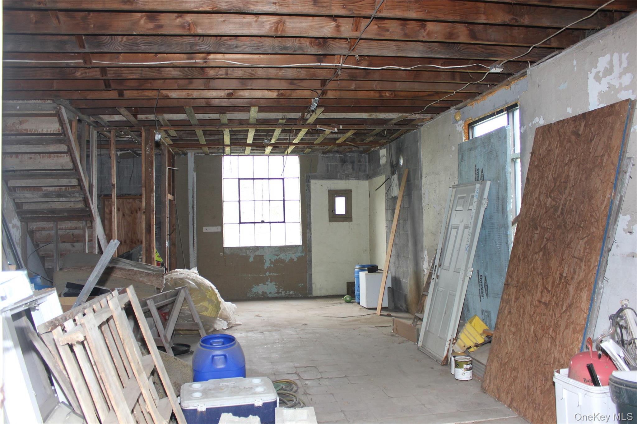 850 Route 211 W, Middletown, NY 10940