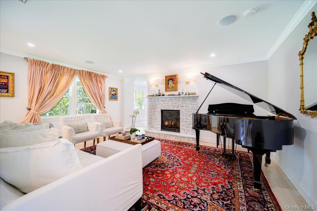 78 Schultz Hill Road, Rhinebeck, NY 12580