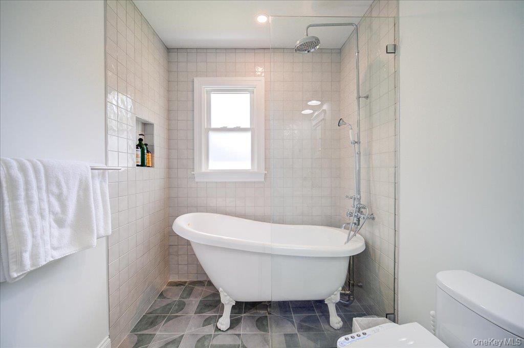 78 Schultz Hill Road, Rhinebeck, NY 12580