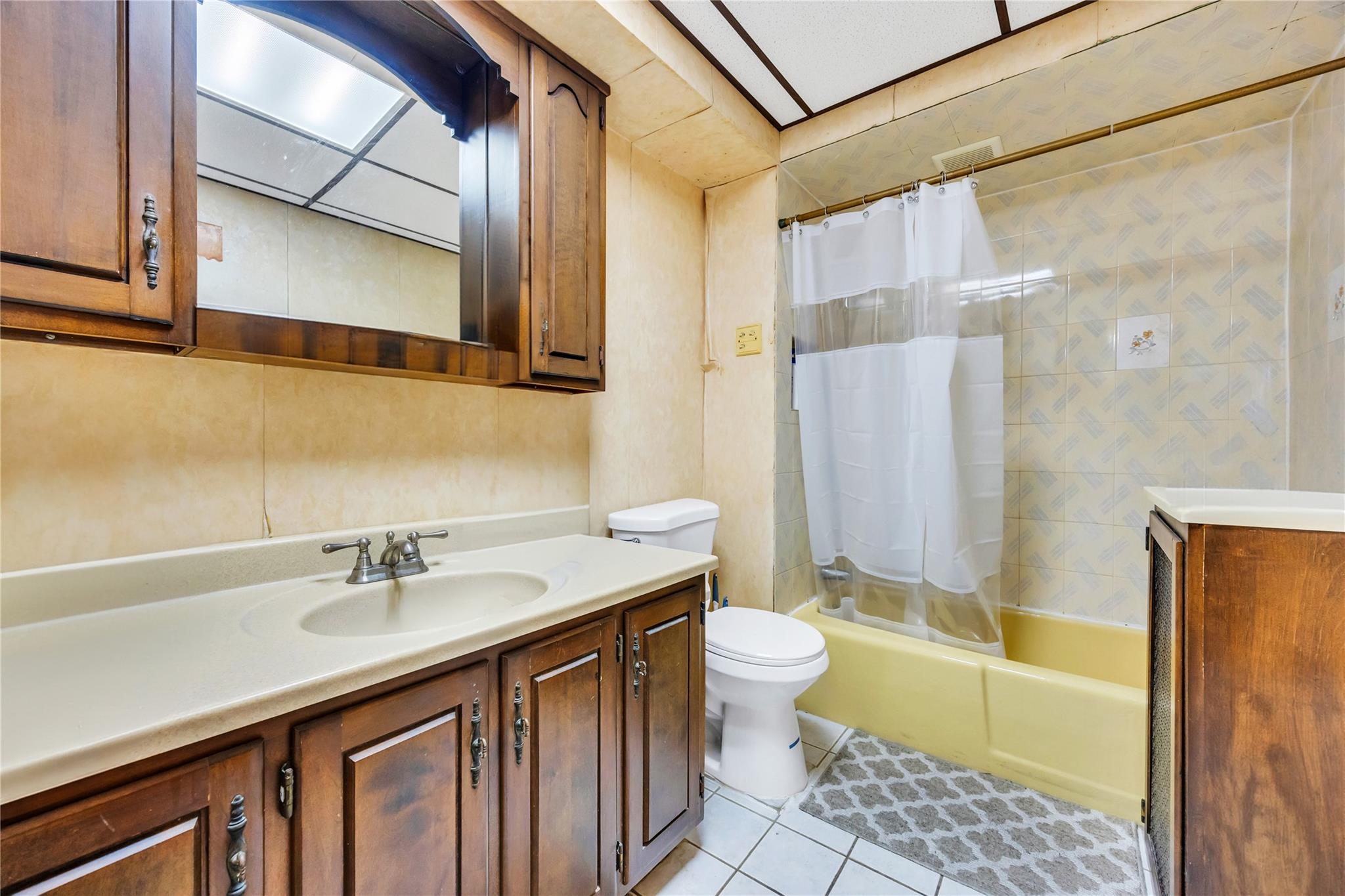 130-55 116th Street, South Ozone Park, NY 11420