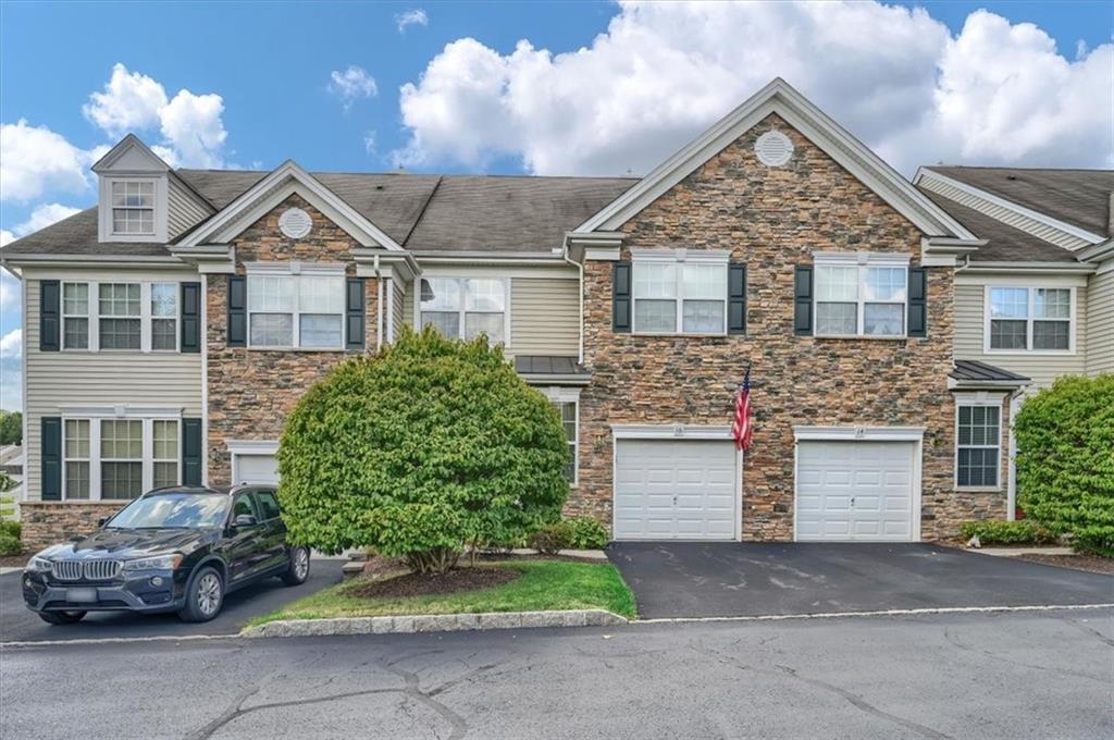 16 Gillian Court, Monroe, NY 10950