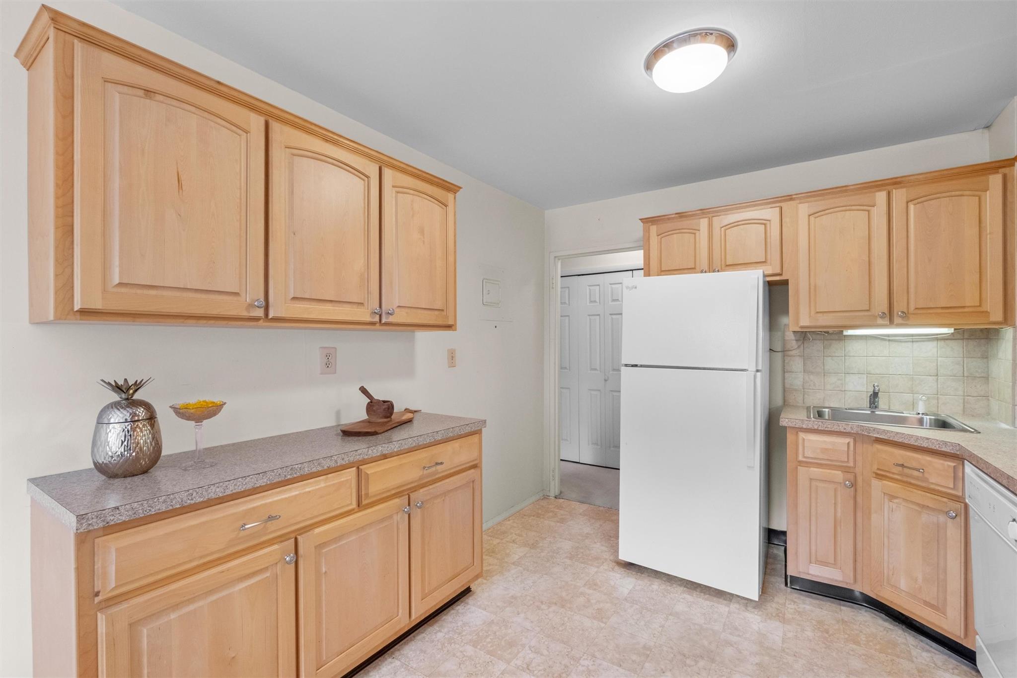 1 Lakeview Drive # 1L, Peekskill, NY 10566