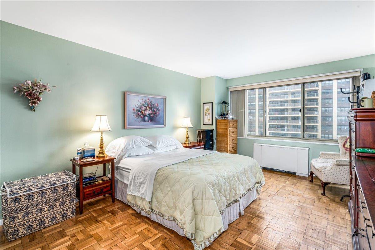 18-15 215th Street # 4H, Bayside, NY 11360