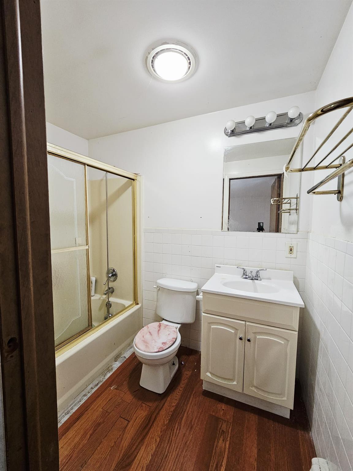 30 Cabot Avenue, Elmsford, NY 10523