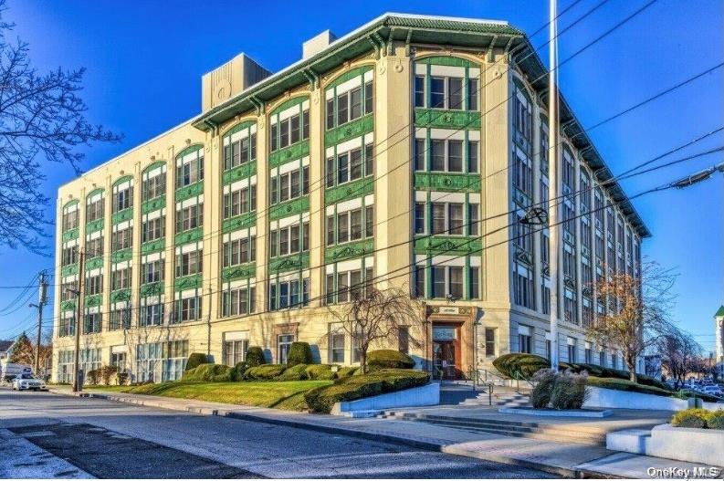 1 Landmark Square # 628, Port Chester, NY 10573