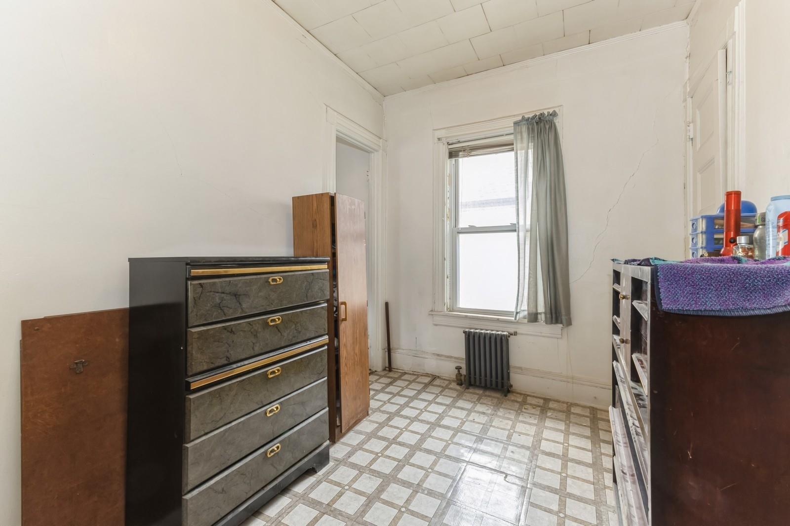 84-52 123 Street, Kew Gardens, NY 11415