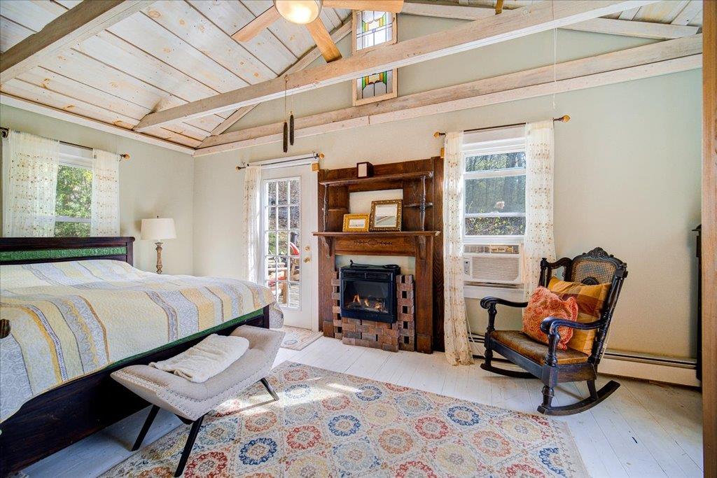 21 Lake Claire Drive, Middletown, NY 10940