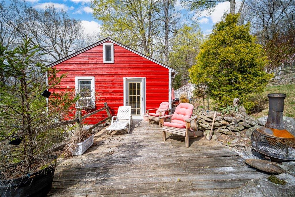 21 Lake Claire Drive, Middletown, NY 10940