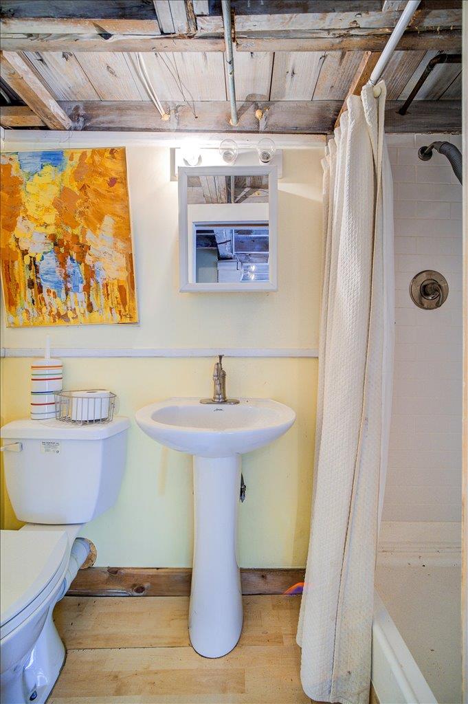 21 Lake Claire Drive, Middletown, NY 10940