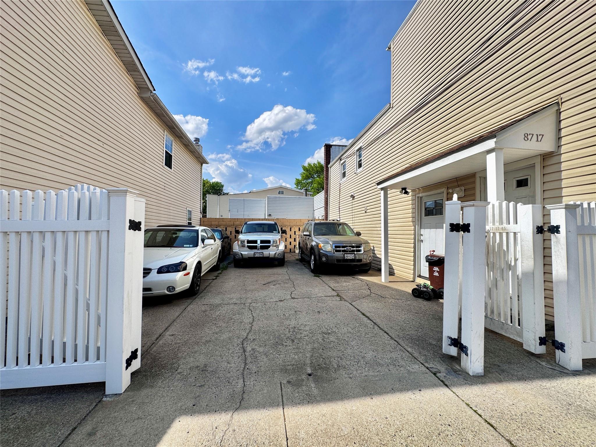 87-17 95th Ave, Ozone Park, NY 11416