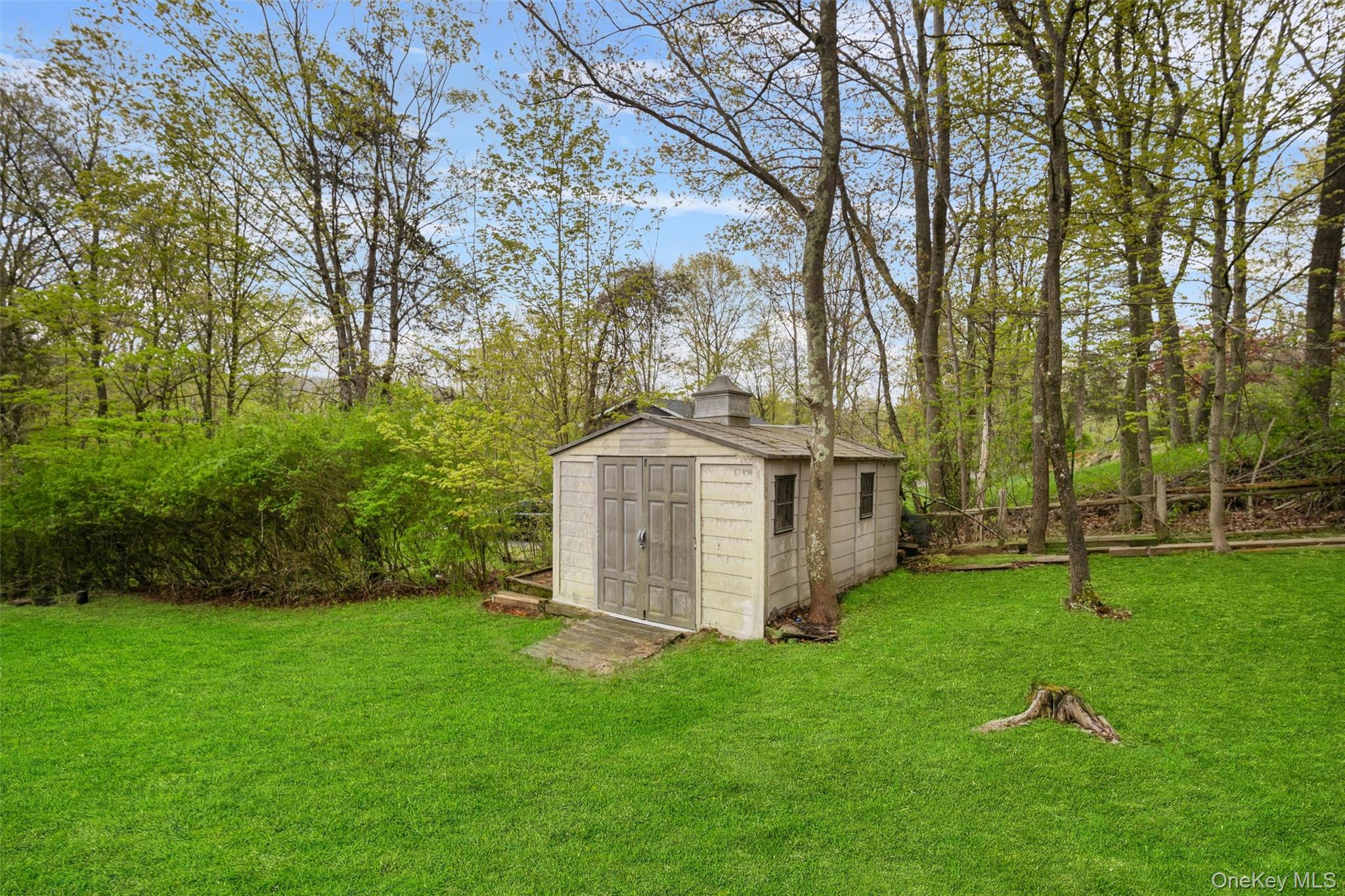 122 Susan Drive, Poughquag, NY 12570