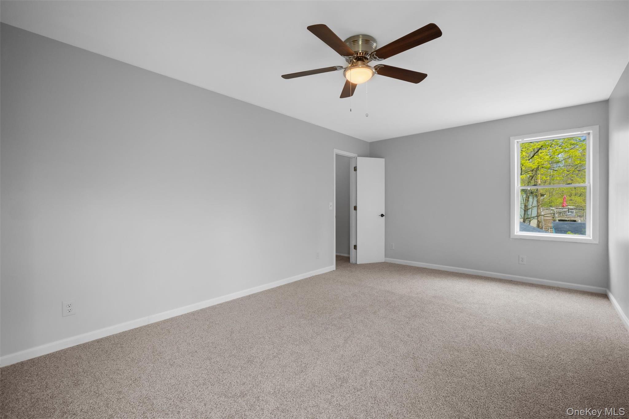 122 Susan Drive, Poughquag, NY 12570