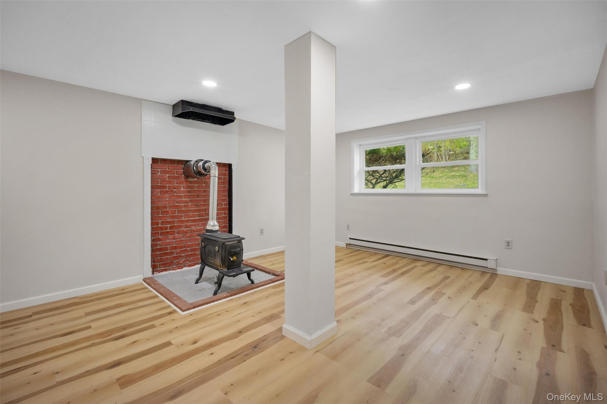 122 Susan Drive, Poughquag, NY 12570