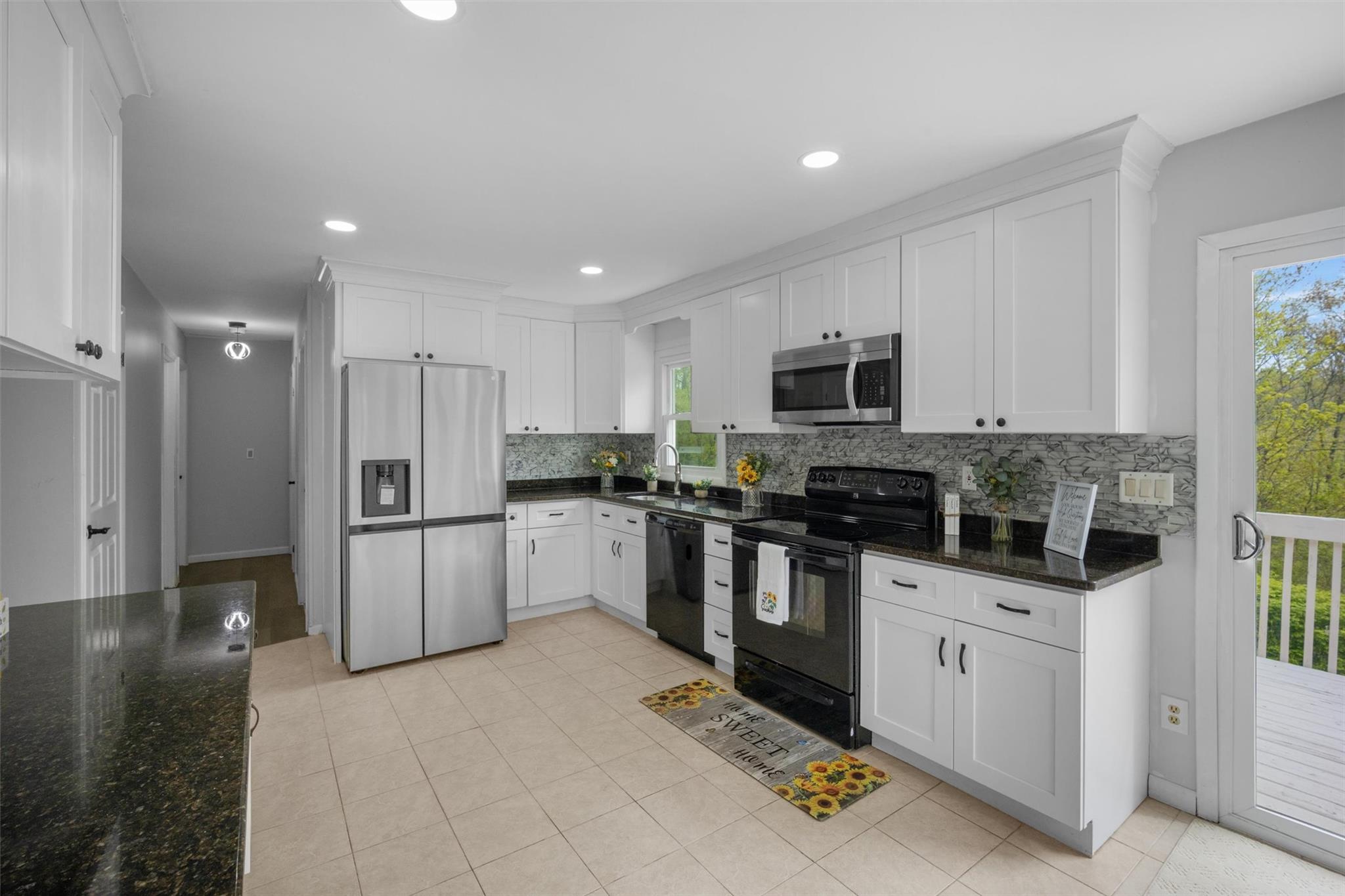 122 Susan Drive, Poughquag, NY 12570