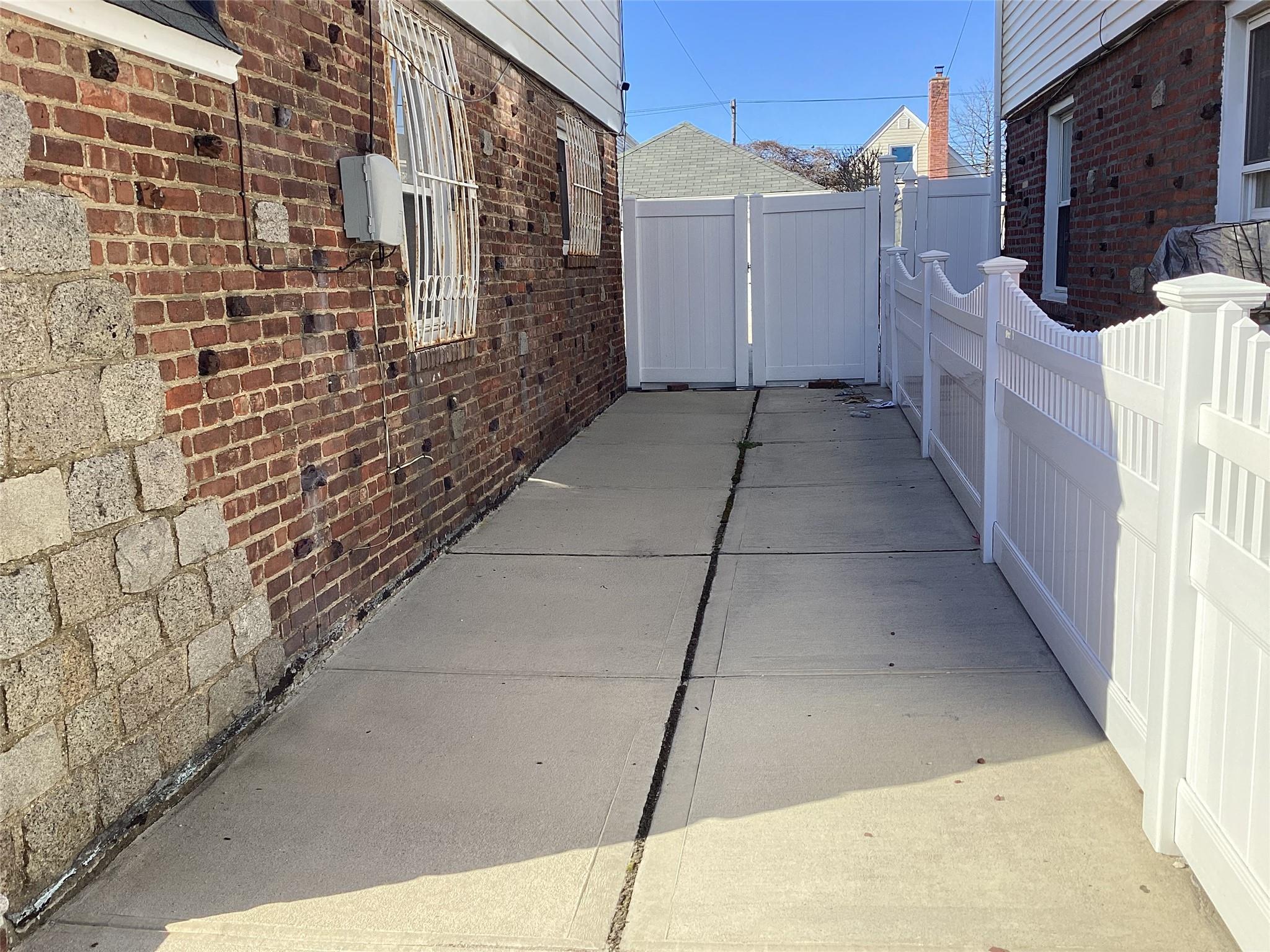 22117 Murdock Avenue, Queens Village, NY 11429