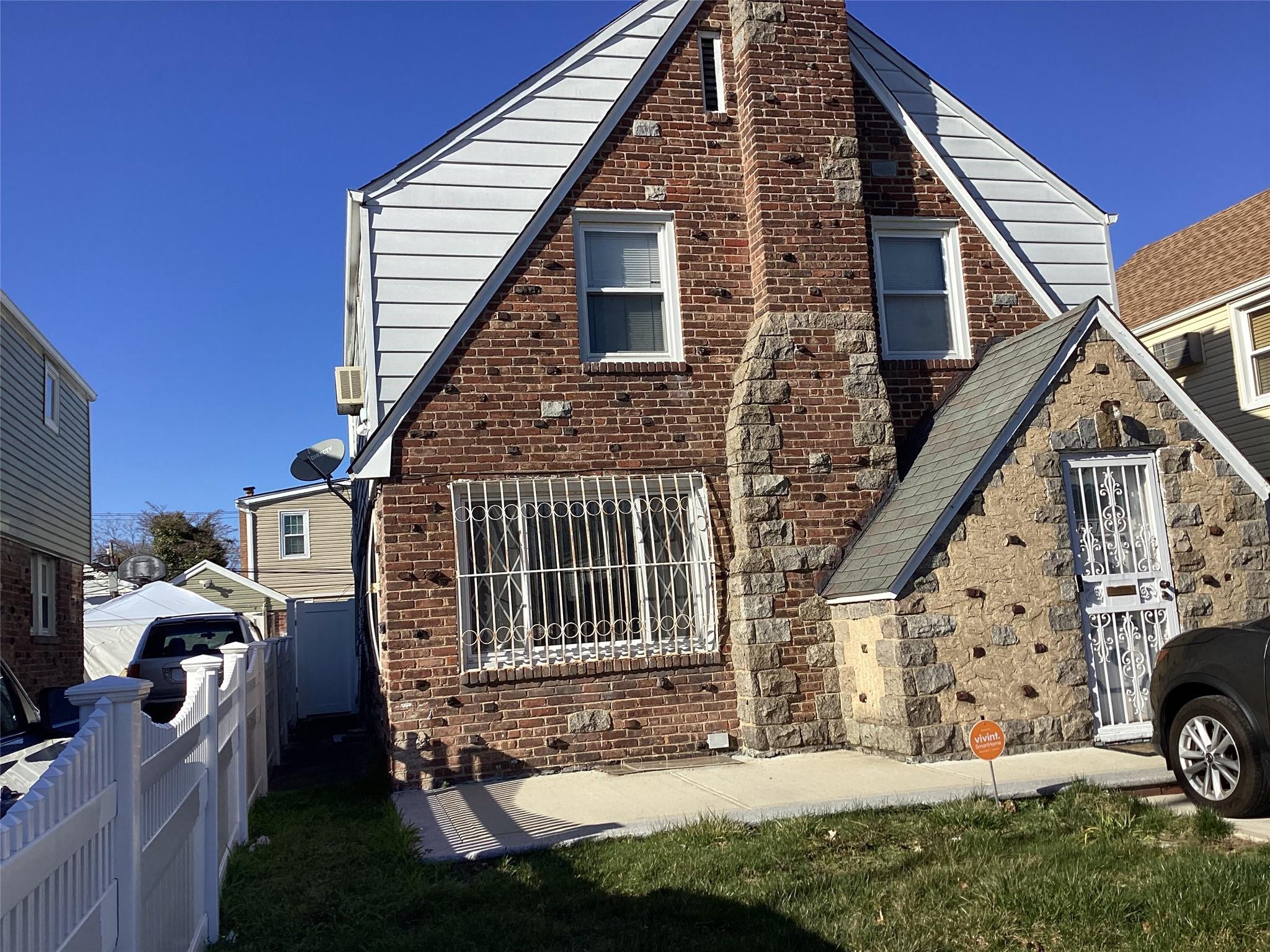 22117 Murdock Avenue, Queens Village, NY 11429