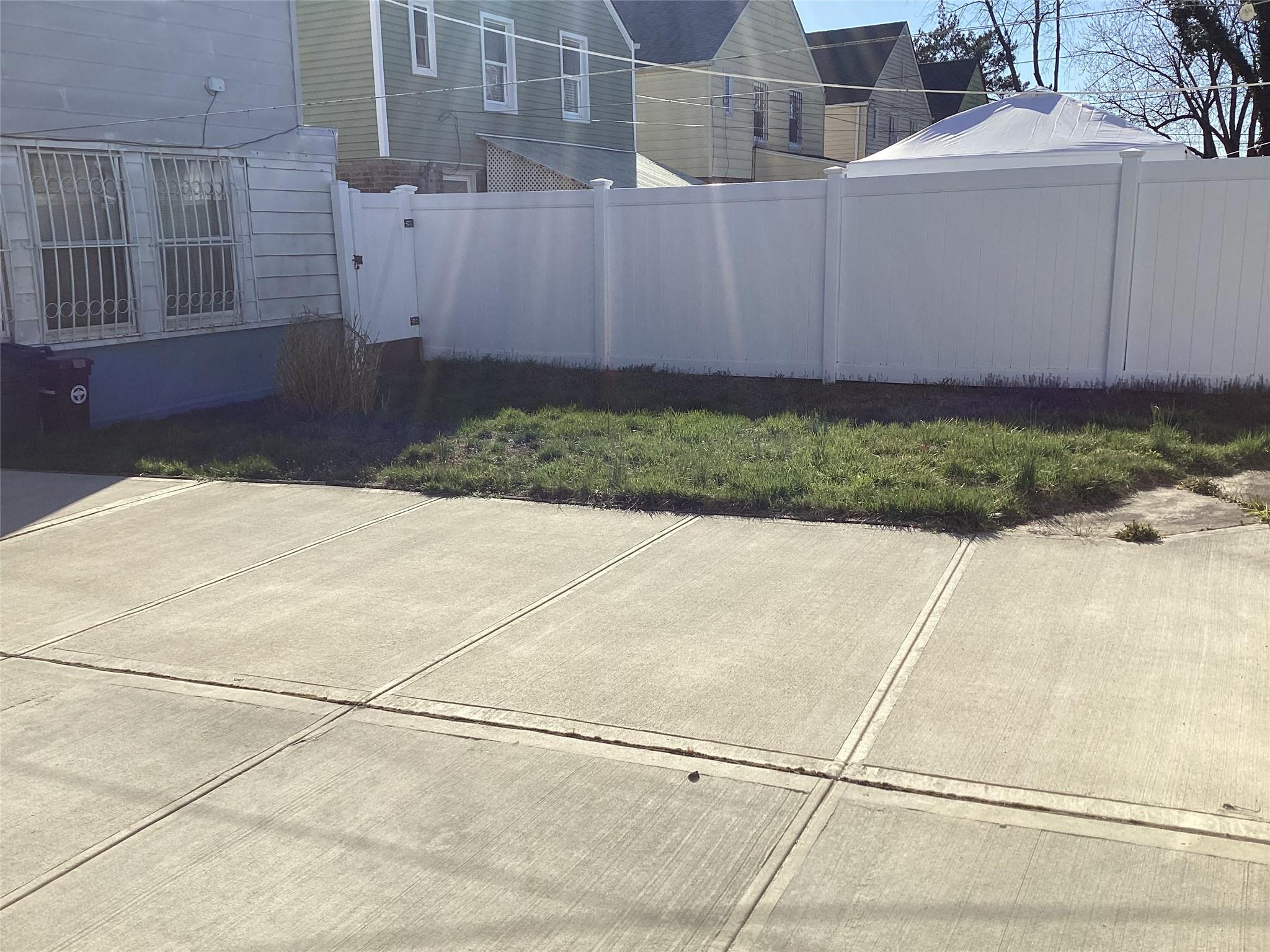 22117 Murdock Avenue, Queens Village, NY 11429