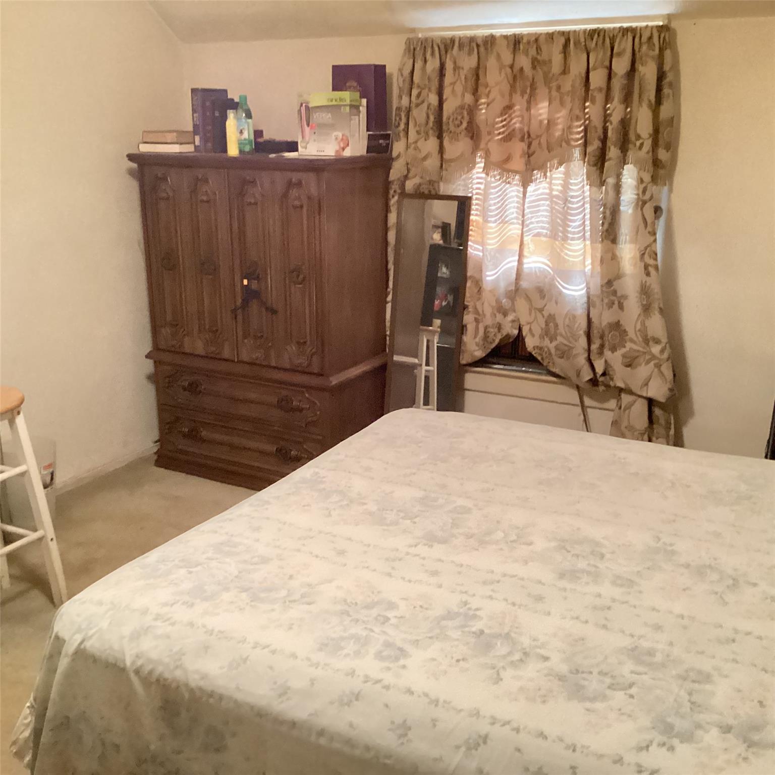 22117 Murdock Avenue, Queens Village, NY 11429